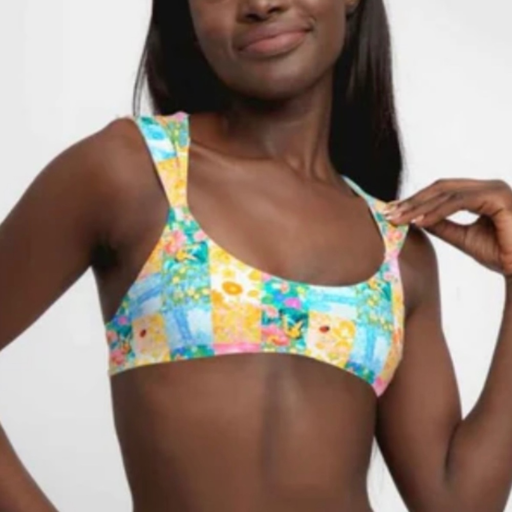 Blackbough Bikini top